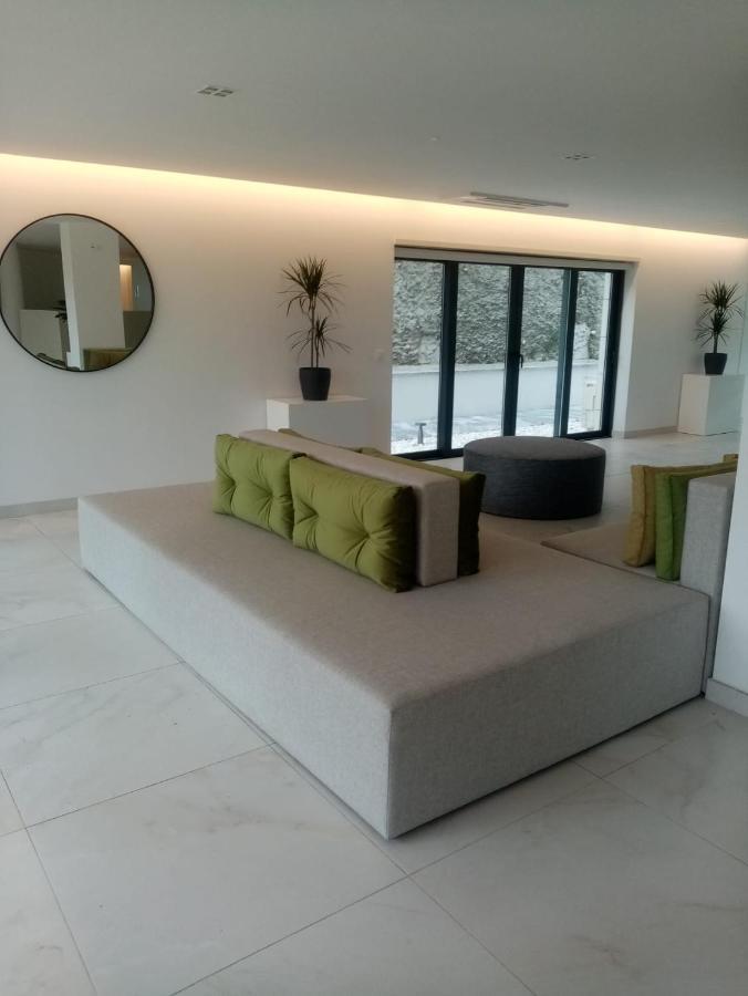Appartamento Antas Park Flat With Pool OOporto Esterno foto